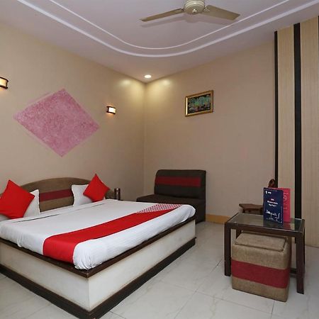 Hotel Sheel Gopal Vision Mathura Exterior foto