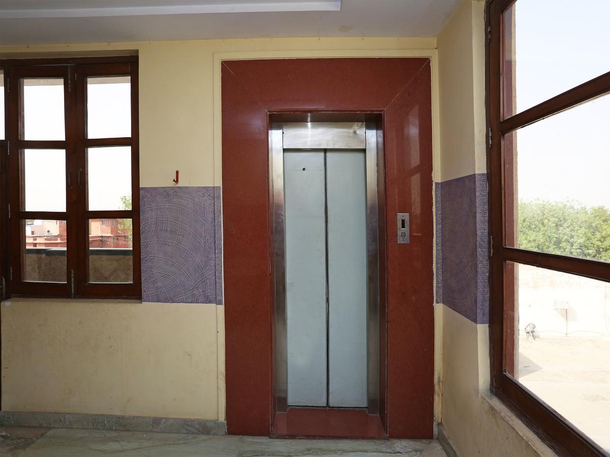 Hotel Sheel Gopal Vision Mathura Exterior foto