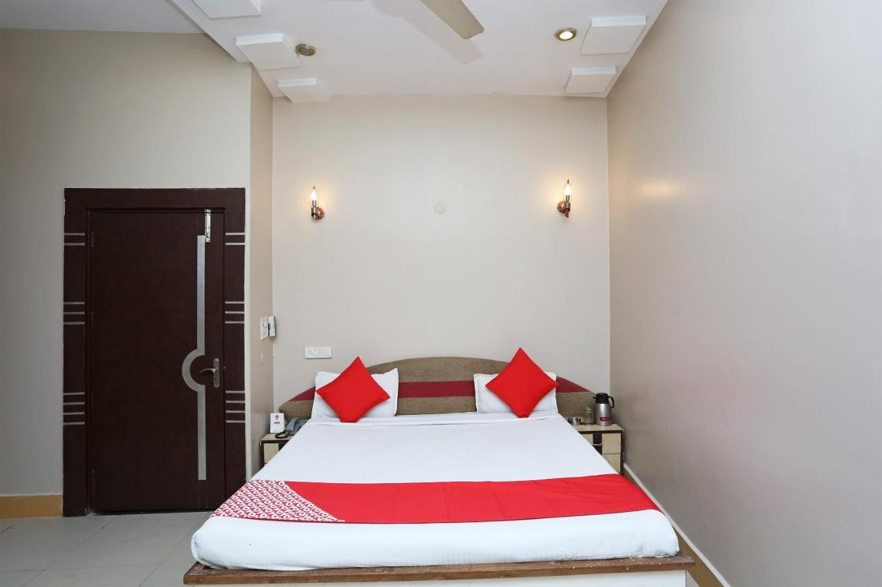 Hotel Sheel Gopal Vision Mathura Exterior foto