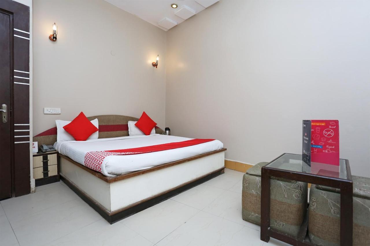 Hotel Sheel Gopal Vision Mathura Exterior foto