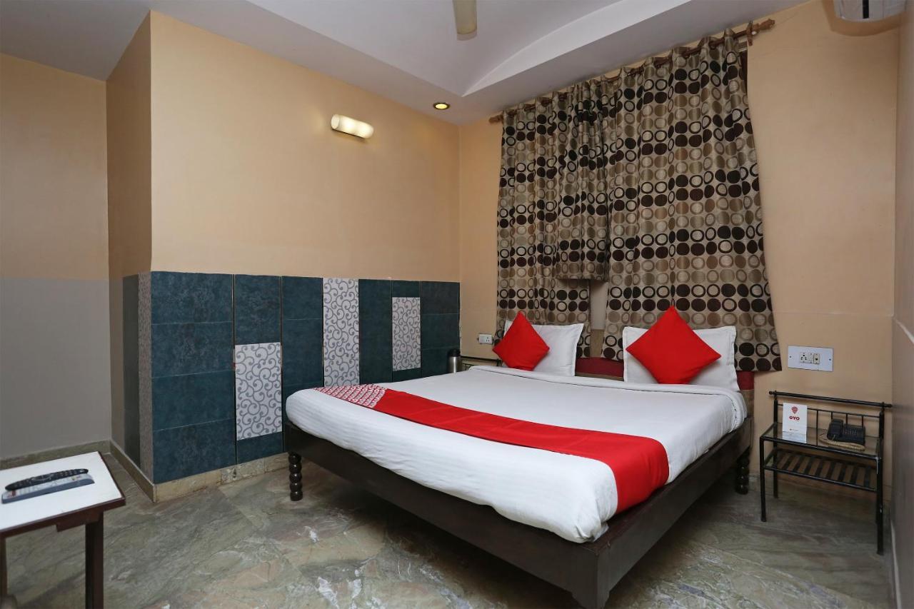 Hotel Sheel Gopal Vision Mathura Exterior foto